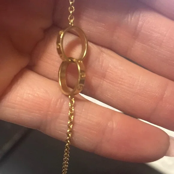 Cartier Gold Interlocking Rings Bracelet with Delicate Chain - Picture 1 of 12